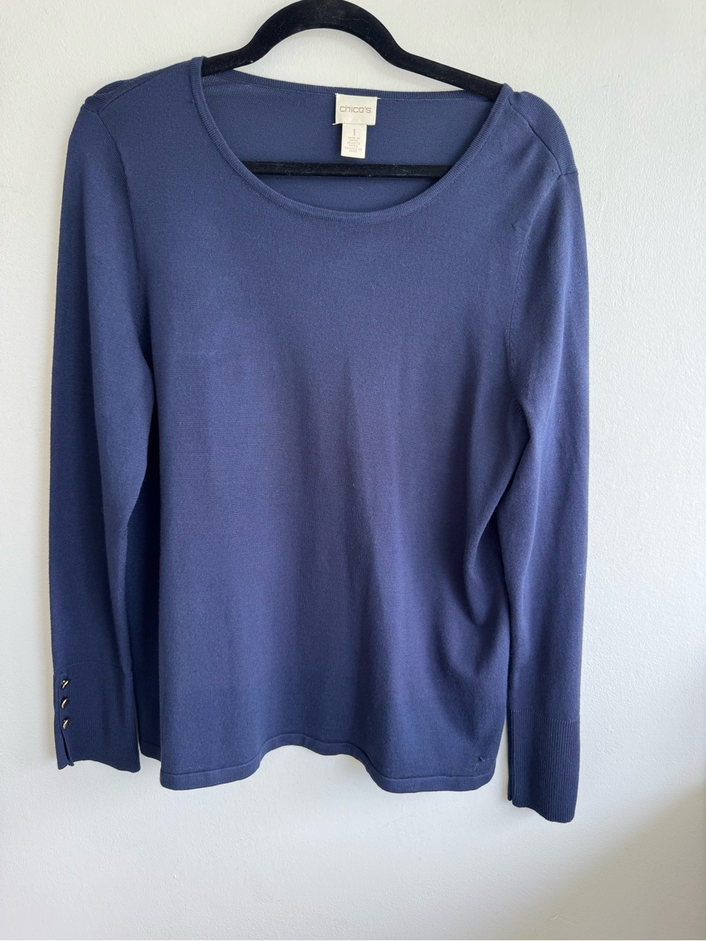 Chico's Navy Long Sleeve Scoop Neck Top with Cuff Buttons